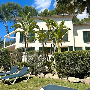 Villa Beachhouse 2min To The Sea With Pool & Wonderful Garden, Calvià